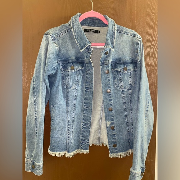 Max Jeans Jackets & Blazers - Max Jeans jean jacket